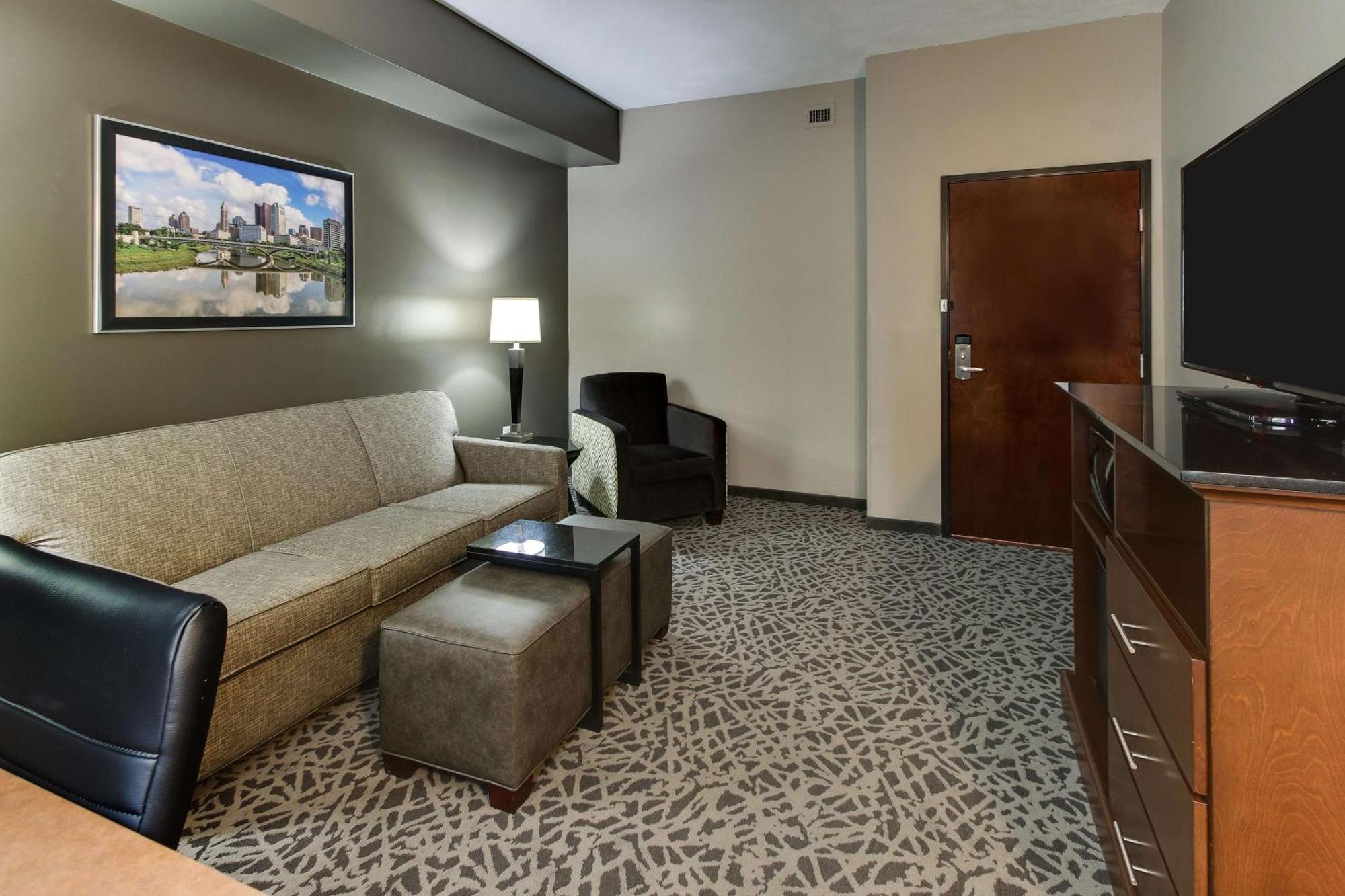 Drury Inn & Suites Cleveland Бичвуд Экстерьер фото