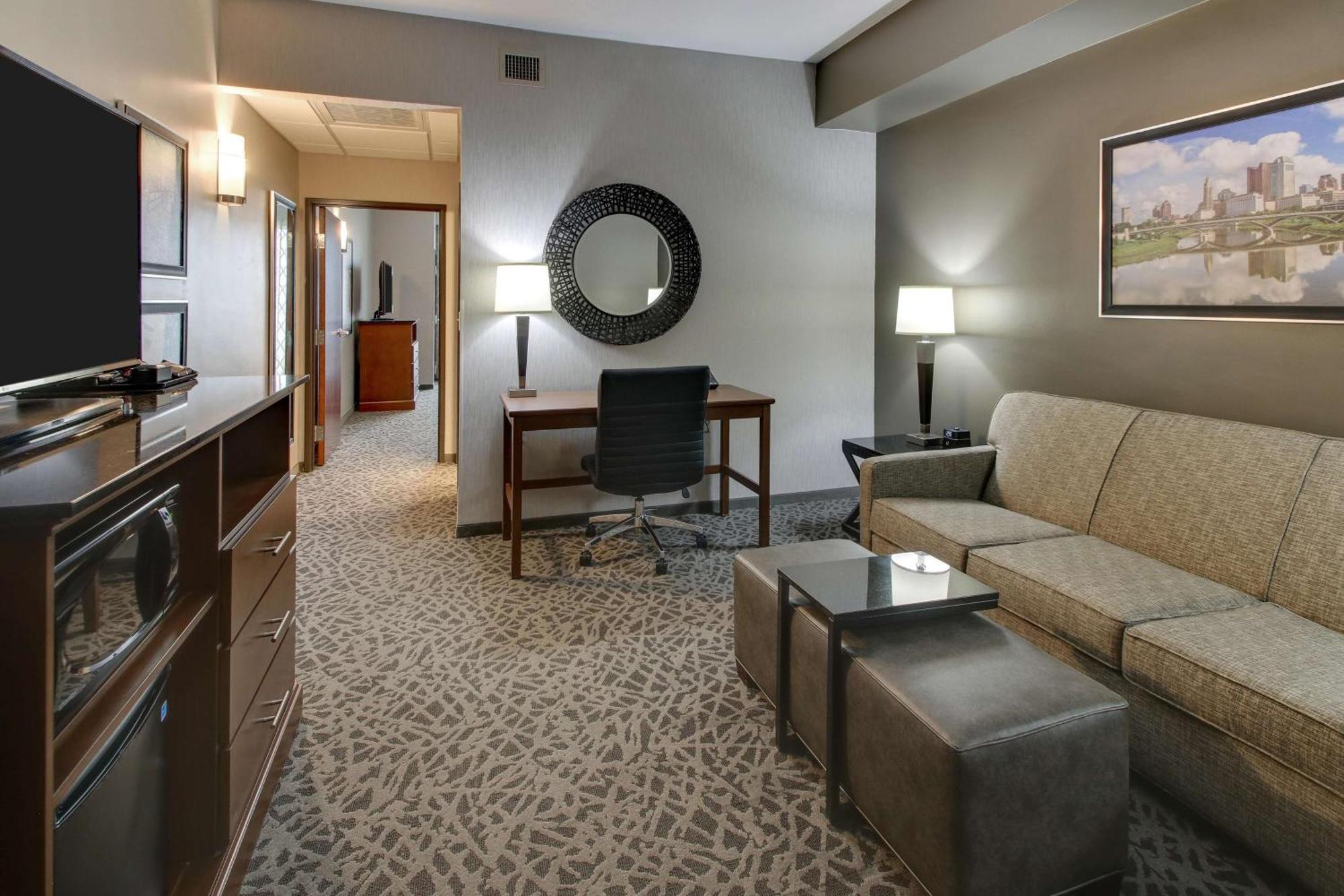 Drury Inn & Suites Cleveland Бичвуд Экстерьер фото